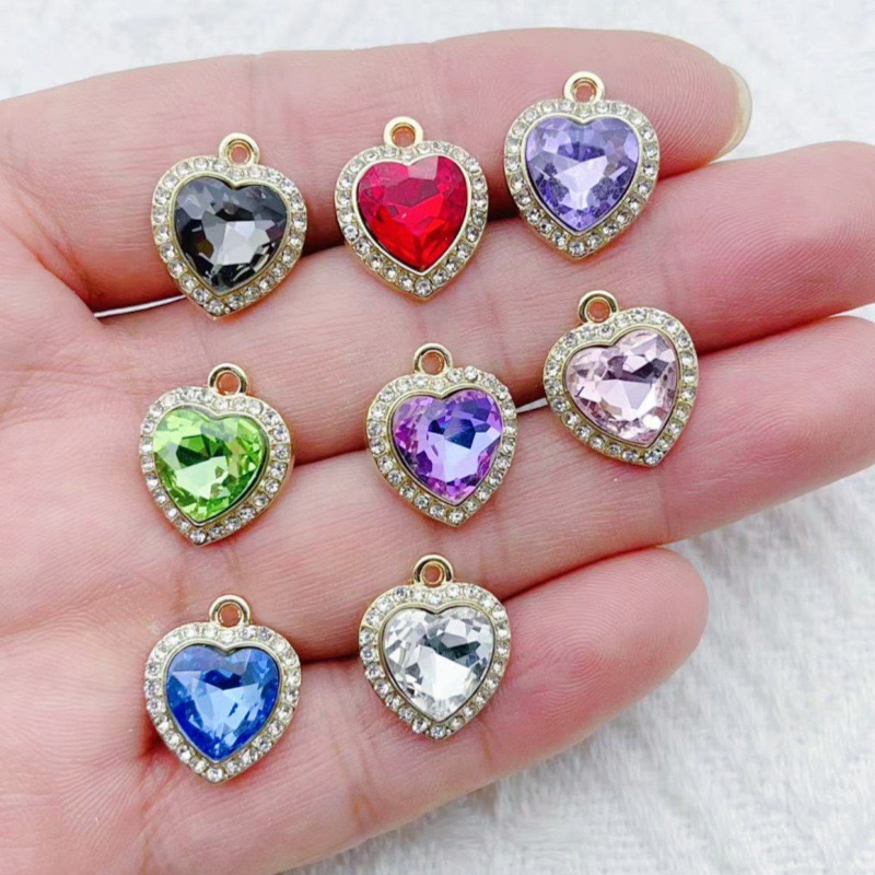 10pcs heart-shaped inlaid colo – Event Party Bewertung und Preis