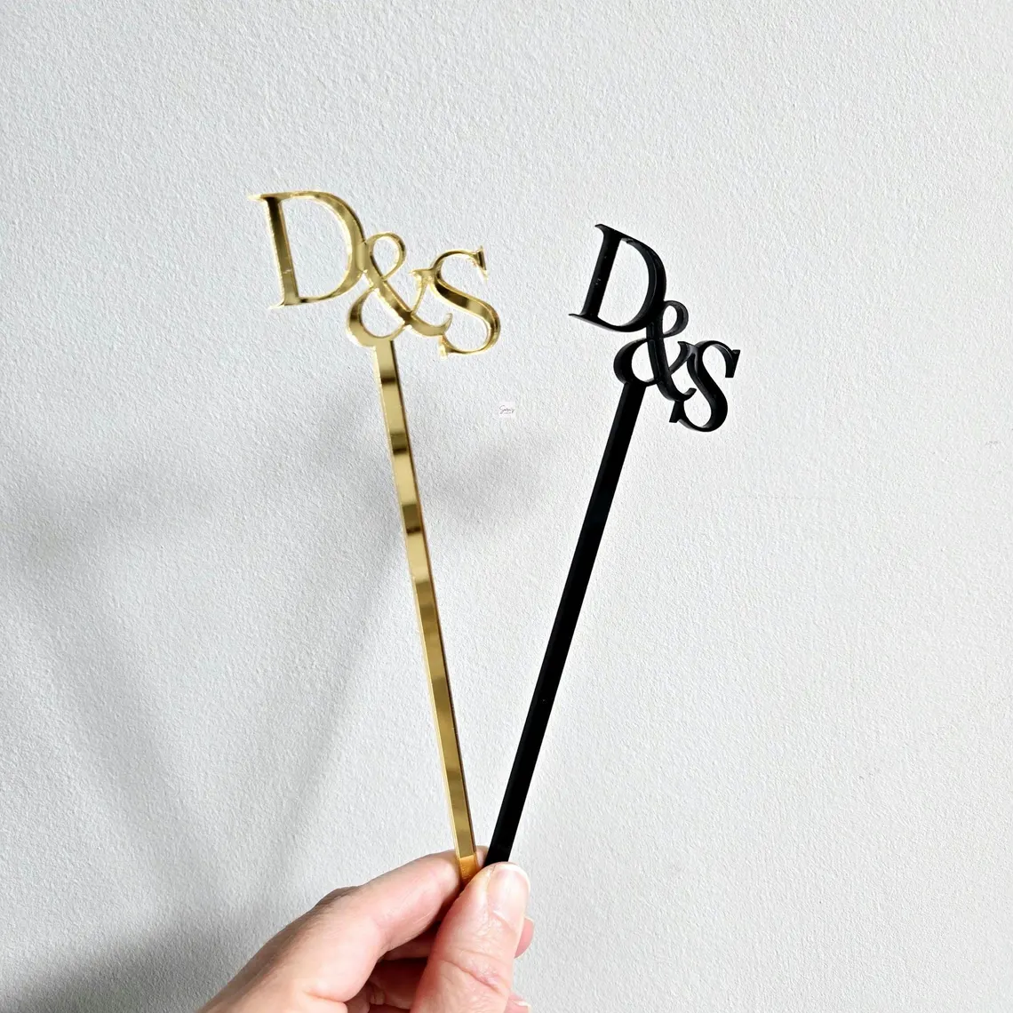 Laser Cut Personalized Wedding – Centerpiece Stick Bewertung und Preis