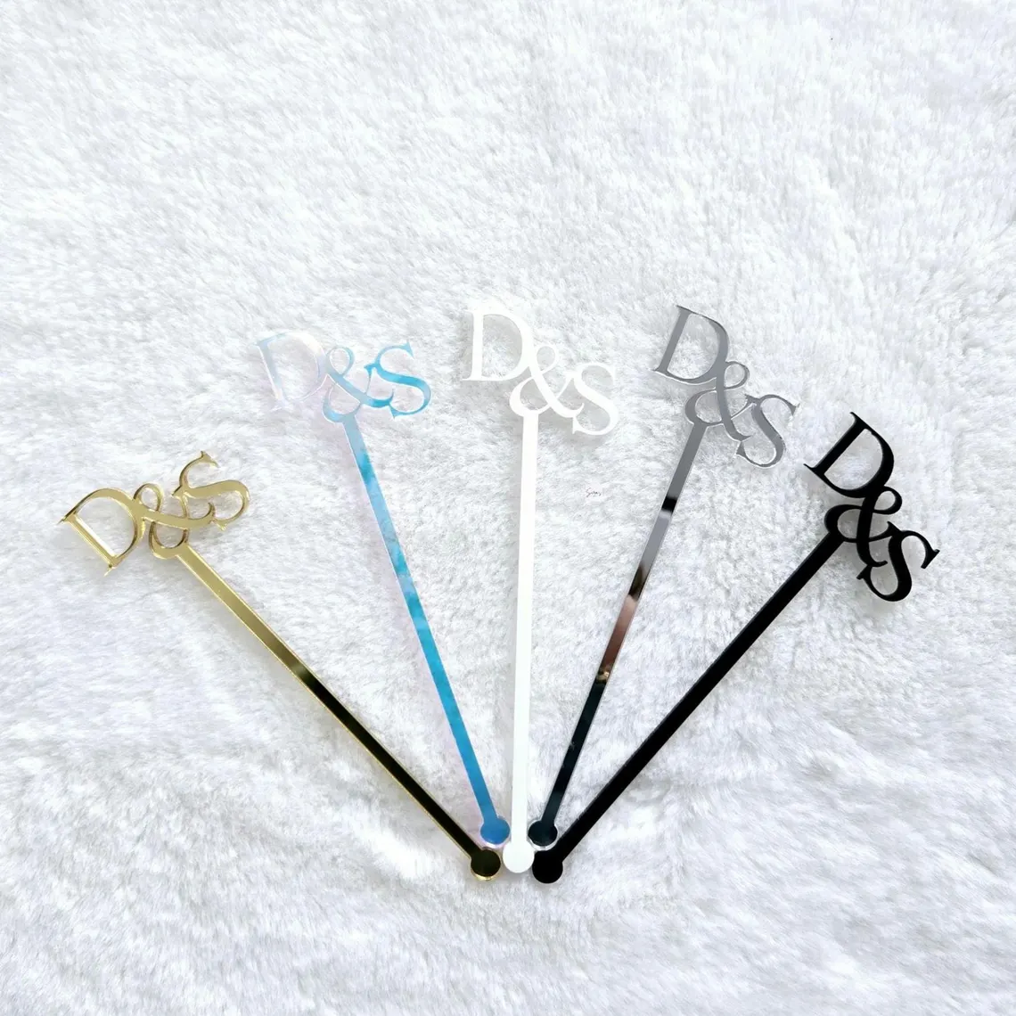 Laser Cut Personalized Wedding – Centerpiece Stick Bewertung und Preis