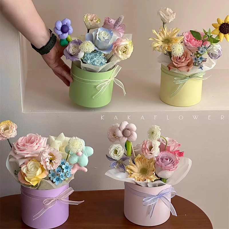 Small Flowers Packing Box Hug  – Event Party Box Bewertung und Preis