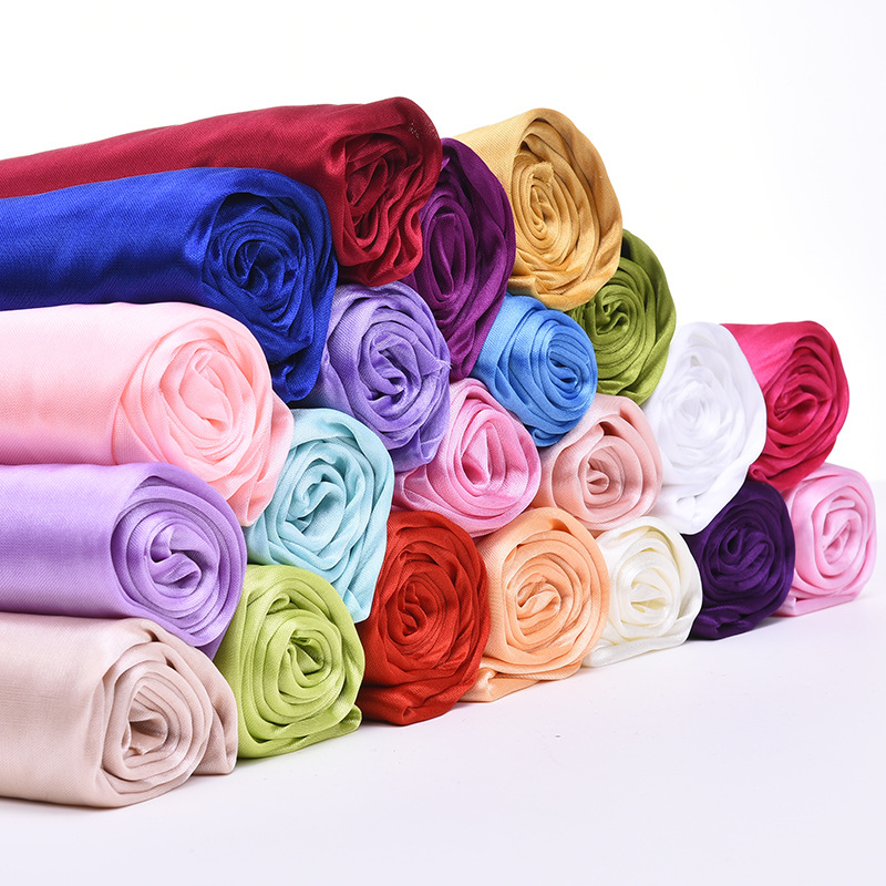 Pearlescent Ice Silk Satin Fab – Event Party Bewertung und Preis